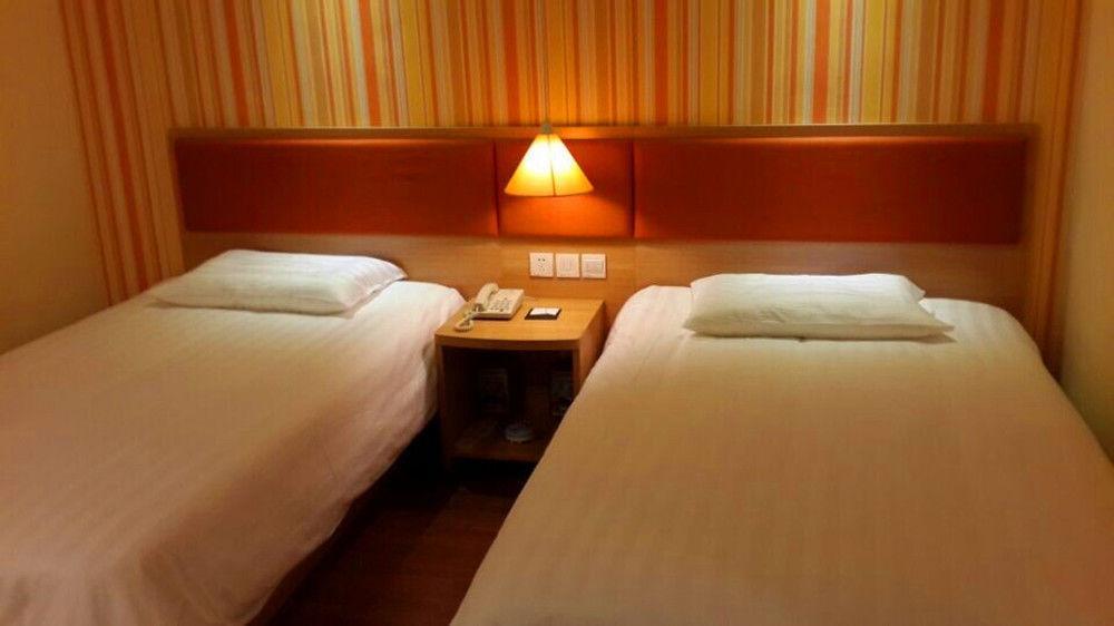 Home Inn Kanton Zewnętrze zdjęcie