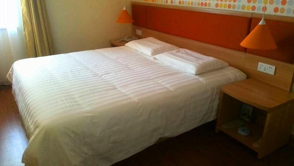 Home Inn Kanton Zewnętrze zdjęcie