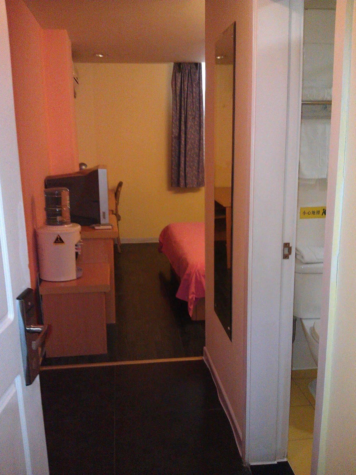 Home Inn Kanton Zewnętrze zdjęcie